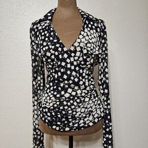 Black & Taupe Geometric Sheer Top – S Line (Size M, Fits S/M)